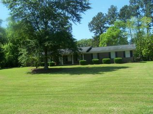 4046 E Cottonwood Rd, Dothan, AL 36301