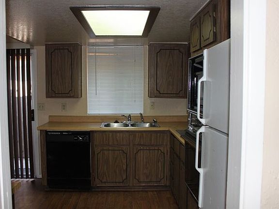 3rd image of 4633 E Caballero St APT 1