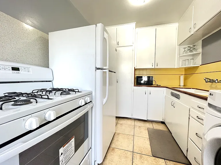 1283 N Sierra Way #1283 — Photo 6