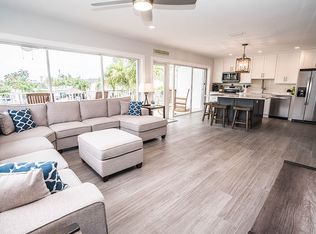 150 9th St, Key Colony Beach, FL 33051