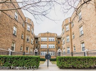 907 Clinton Ave APT 2S, Oak Park, IL 60304