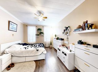 1941 Gates Ave #2R, Ridgewood, NY 11385