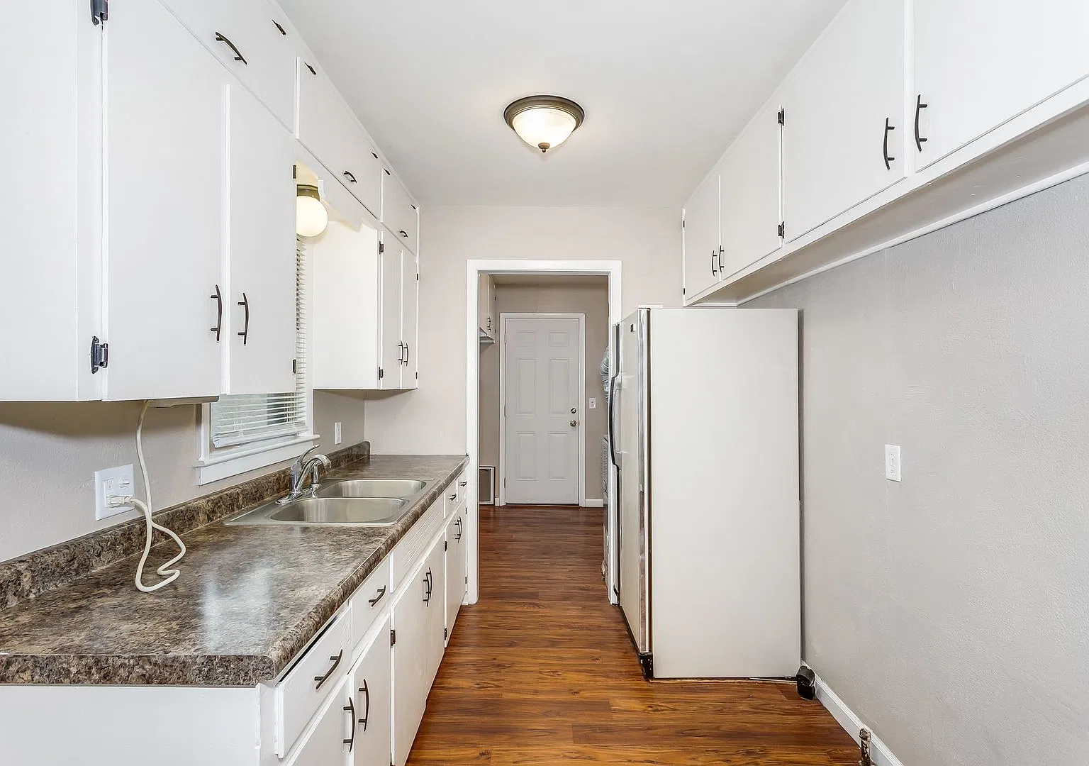 Updated 3 Bedroom Home with New Windows! — Photo 4