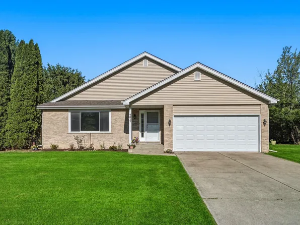 7617 Starling Dr, Schererville, IN 46375