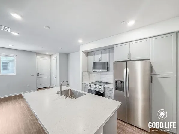 9194 Connolly Ln, Riverside, CA 92503