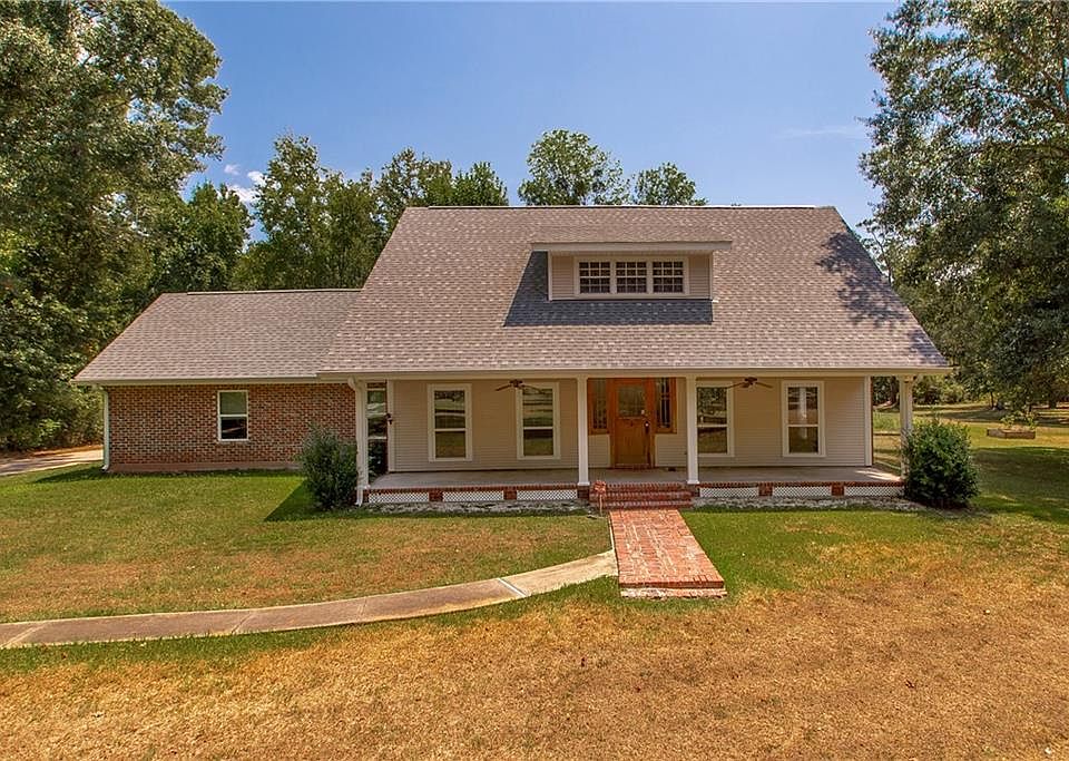 1st image of 39360 Babin Ln