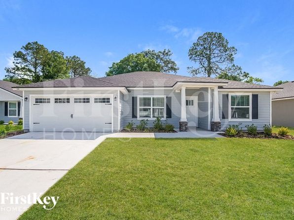 1366 Sarahs Landing Dr