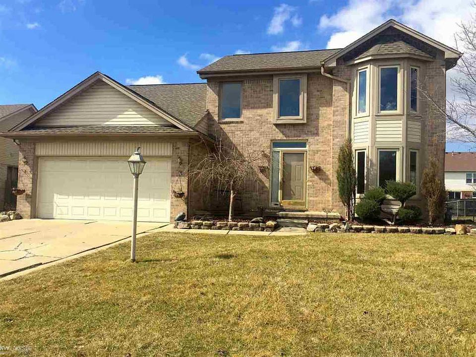 1st image of 52919 Mary Martin Dr