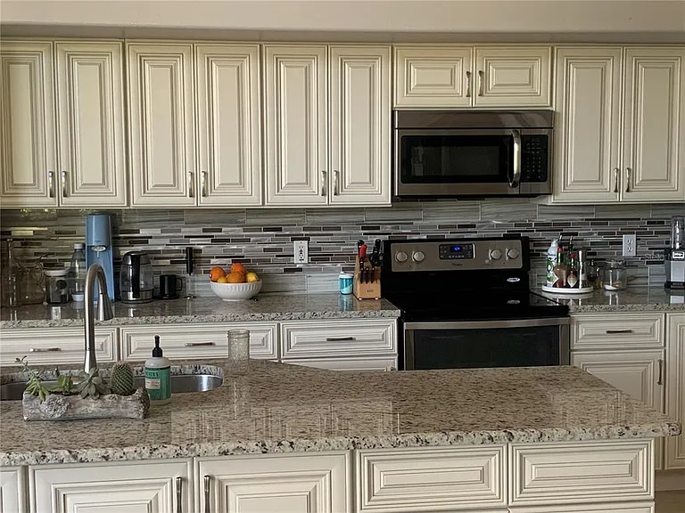 901 Westwinds Blvd — Photo 13