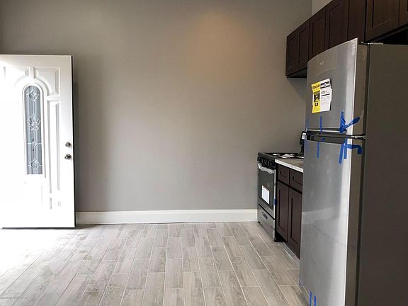 5th image of 180 Fillmore St APT 1