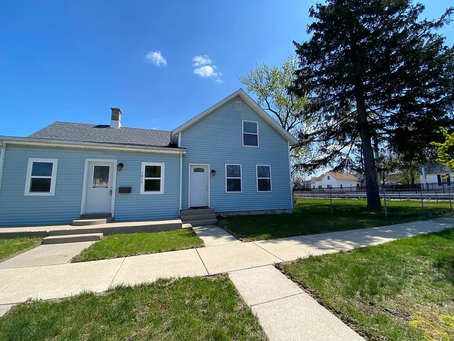 1012 Tennessee St photo 1