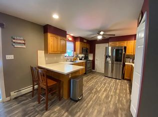 273 Apache Dr, Effort, PA 18330