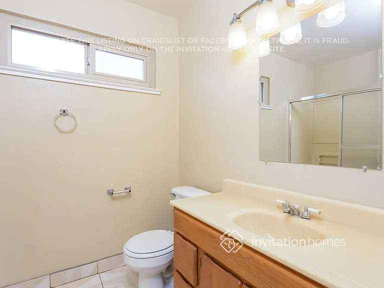 2823 Seville Cir — Photo 18