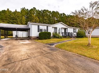 957 Waterview Ln, Carolina Shor, NC 28467