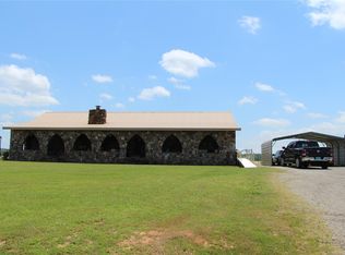 35136 Pleasant Valley Rd, Poteau, OK 74953