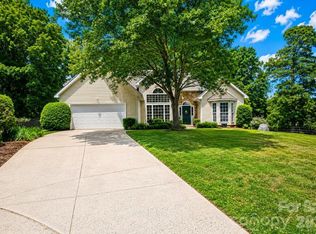 122 Nantucket Ct, Mooresville, NC 28117