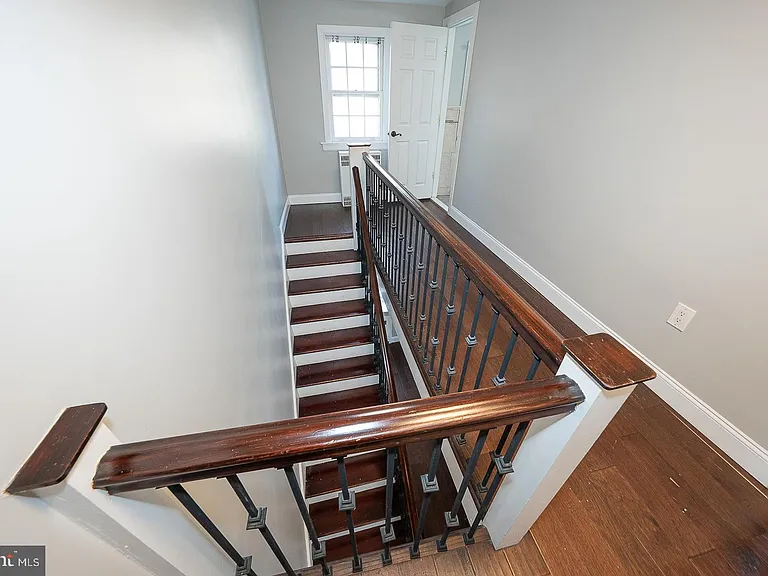 625 Chelten Hills Dr — Photo 47