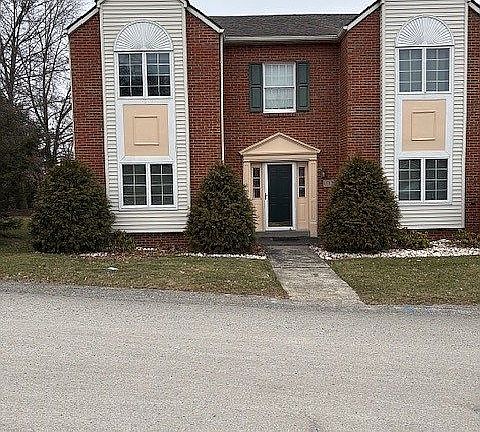 2nd image of 103 Merion Ct