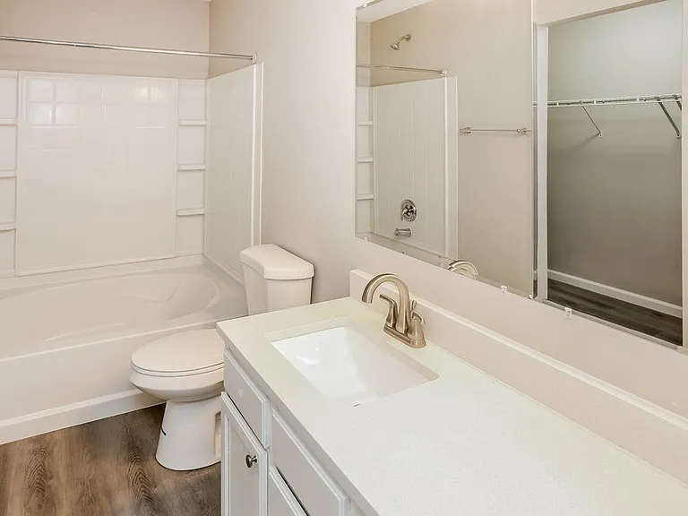 6336 Alonzo Dr — Photo 10