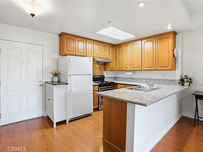 17888 Alburtis Ave #A105 — Photo 3