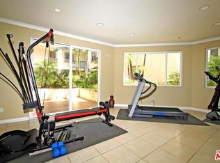630 E Olive Ave APT 106, Burbank, CA 91501