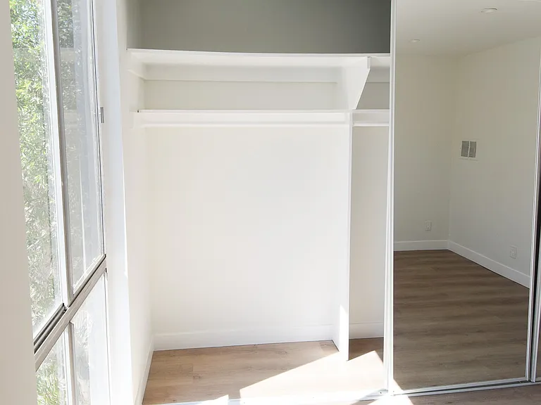 2643 Centinela Avenue — Photo 27