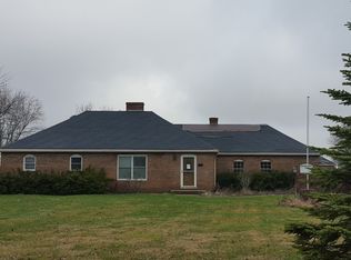 8233 Pyrmont Rd, Lewisburg, OH 45338