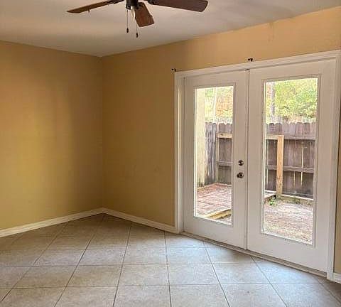 5th image of 1625 Martin Bluff Rd APT 32