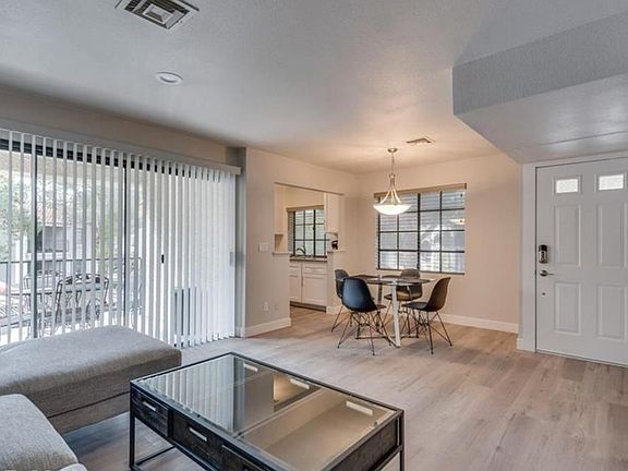 4th image of 4800 Nara Vista Way Unit 202