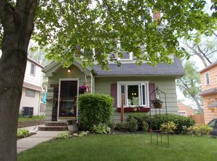 3227 Douglas St, Sioux City, IA 51104