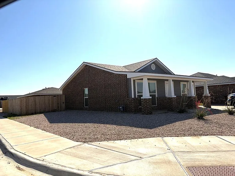2212 High Country Cir — Photo 2