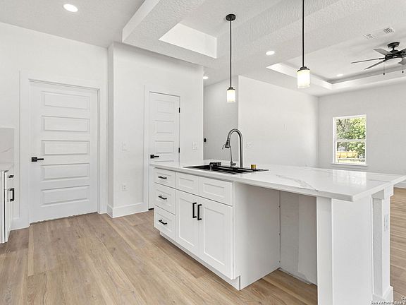 5th image of 23002 Open Cove