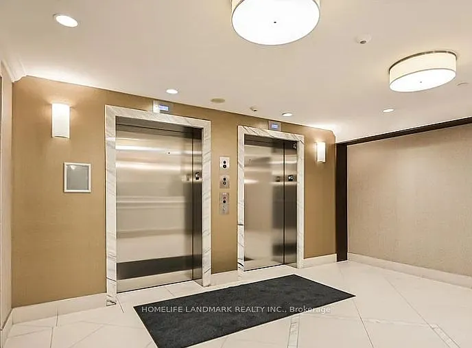 89 S Town Centre Blvd #Townhouse 112 — Photo 20