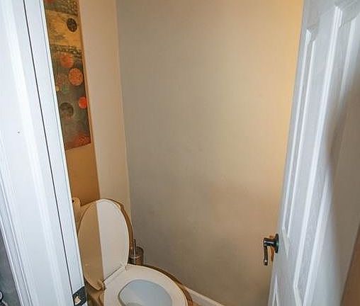 2nd image of 7970 Mentor Ave APT J01
