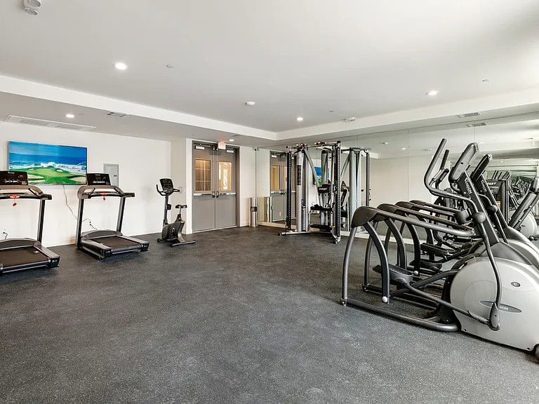 168 S Monterey St #309 — Photo 31