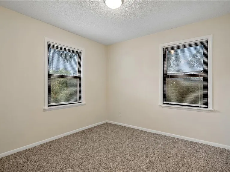 4958 Just St NE — Photo 11