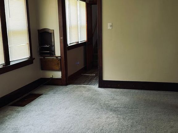 3rd image of 2611 N 54th St