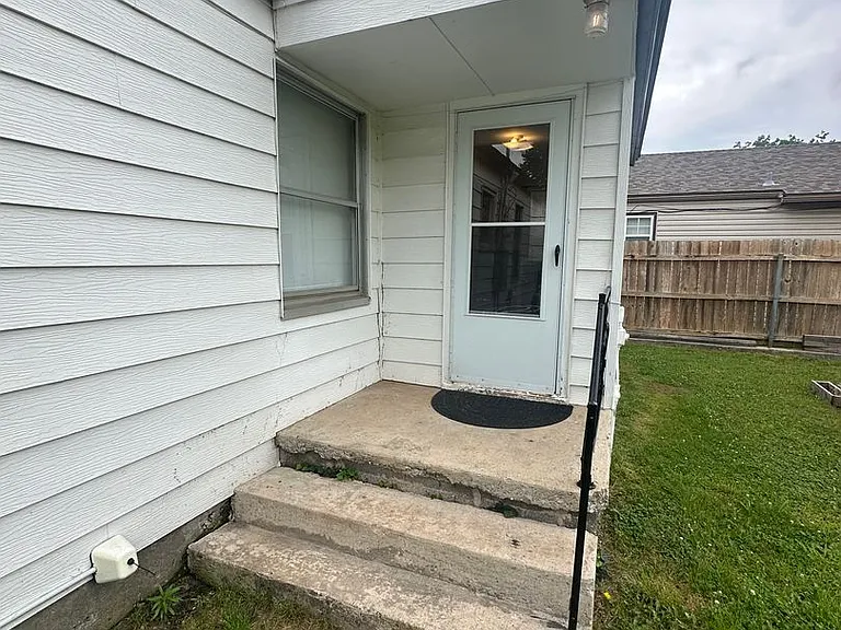 4713 SE 23rd St — Photo 31