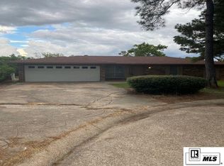 63 Oakwood Dr, Monroe, LA 71203