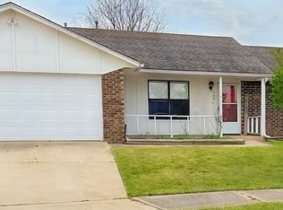 1400 Damon Dr, Pryor, OK 74361