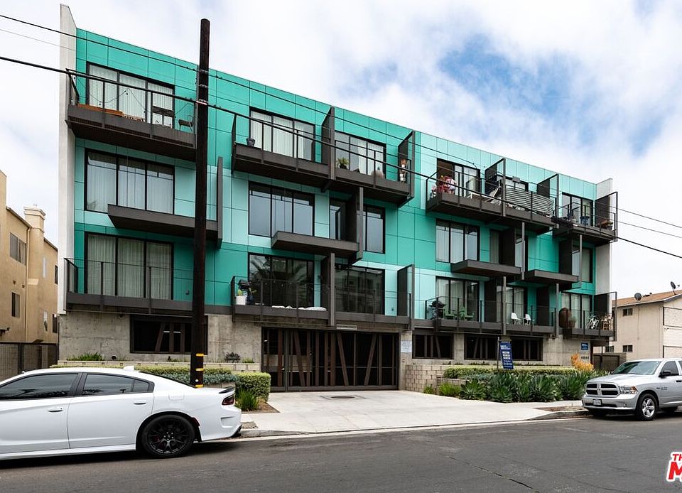 1st image of 4044 Redwood Ave APT 204