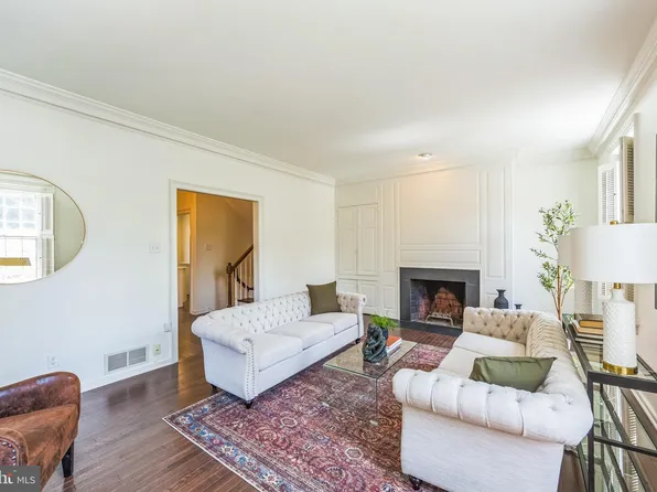 1000 Quinard Ct, Ambler, PA 19002