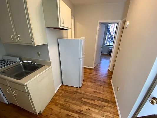 Rented by Landmark Real Estate | media 9