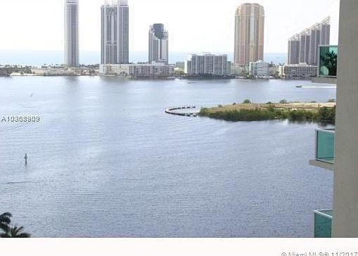 Aventura Marina Lower Penthouse 1709 Offered at $545,000