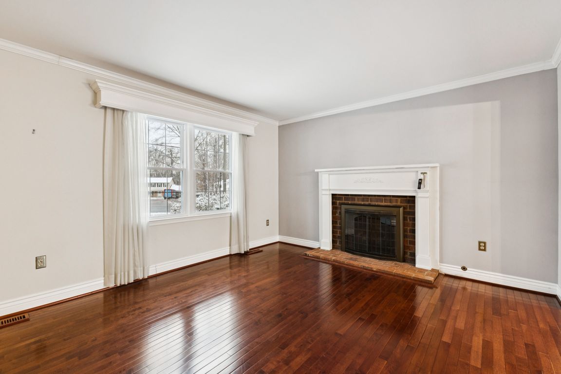 next background image