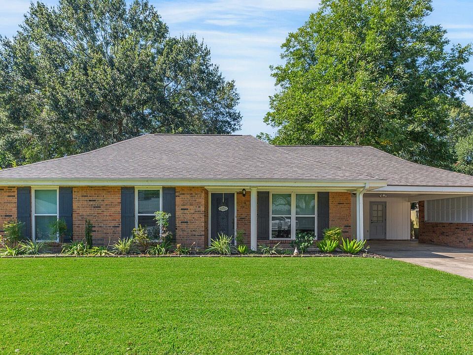 1st image of 324 Orangewood Dr