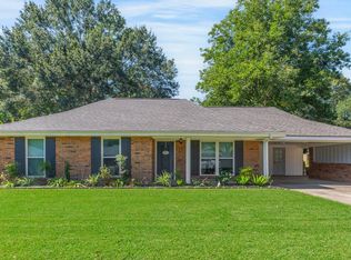 324 Orangewood Dr, Lafayette, LA 70503