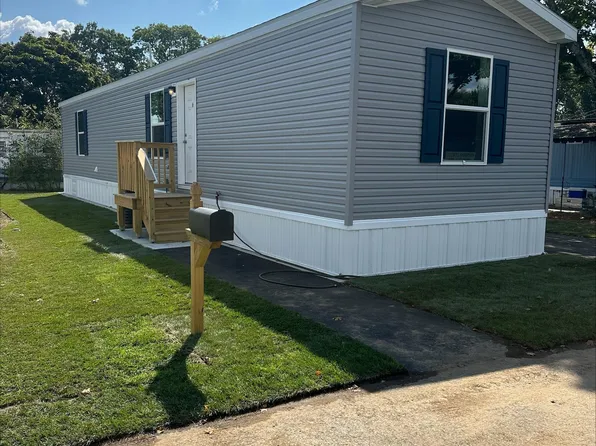 460 Collins #25, Attleboro, MA 02703