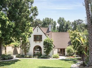 2071 Laughlin Park Dr, Los Angeles, CA 90027