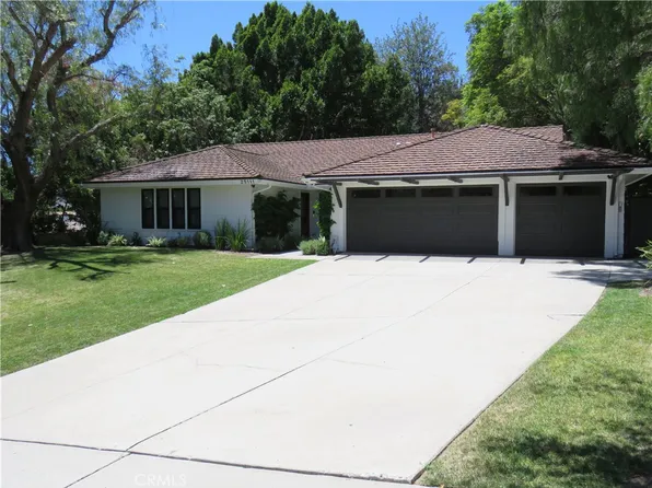 25111 Buckboard Ln, Laguna Hills, CA 92653
